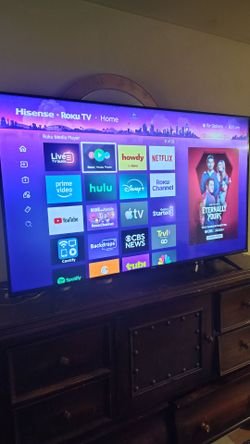 55 Inch Hisense Roku Smart TV