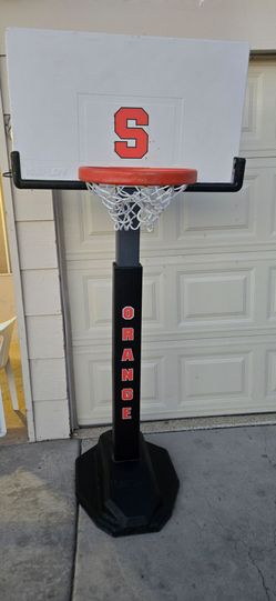 Basketball hoop