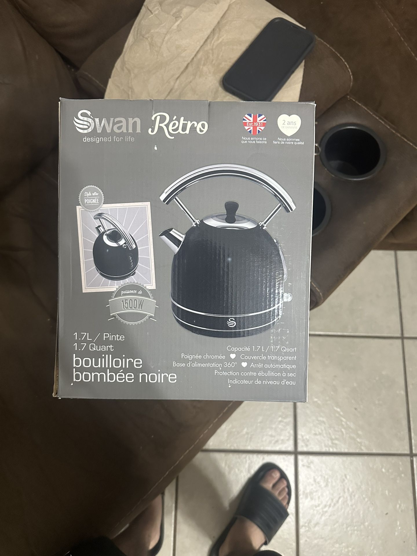 Swan Retro Tea Kettle 