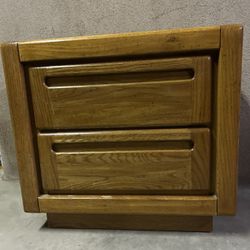 Wood Bedroom Set ( Nightstand, Headboard, Mirror) 