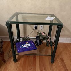 Glass end table 