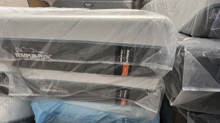 Mattresses Twin XL. $399. Tempur Pedic