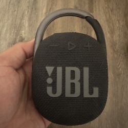 JBL Clip 4 Bluetooth Speaker 