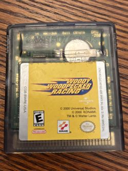 Game Boy Color Woody Woodpecker Racing