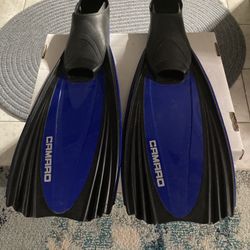 Swim fins  