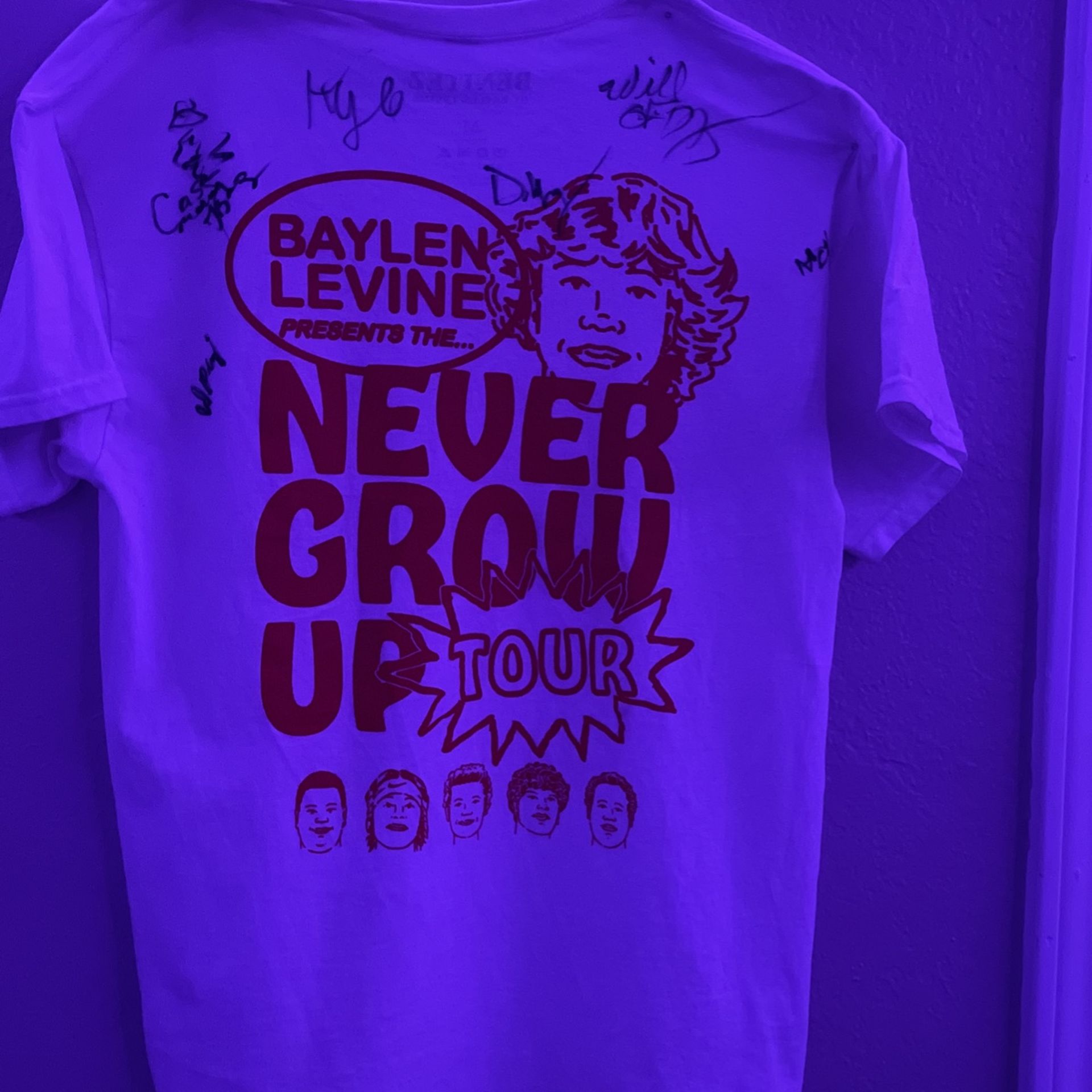 Baylen Levine Tour Short Signed