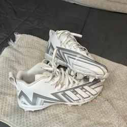 Football Cleats size 8M