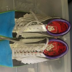 Vans man's slip on shoes