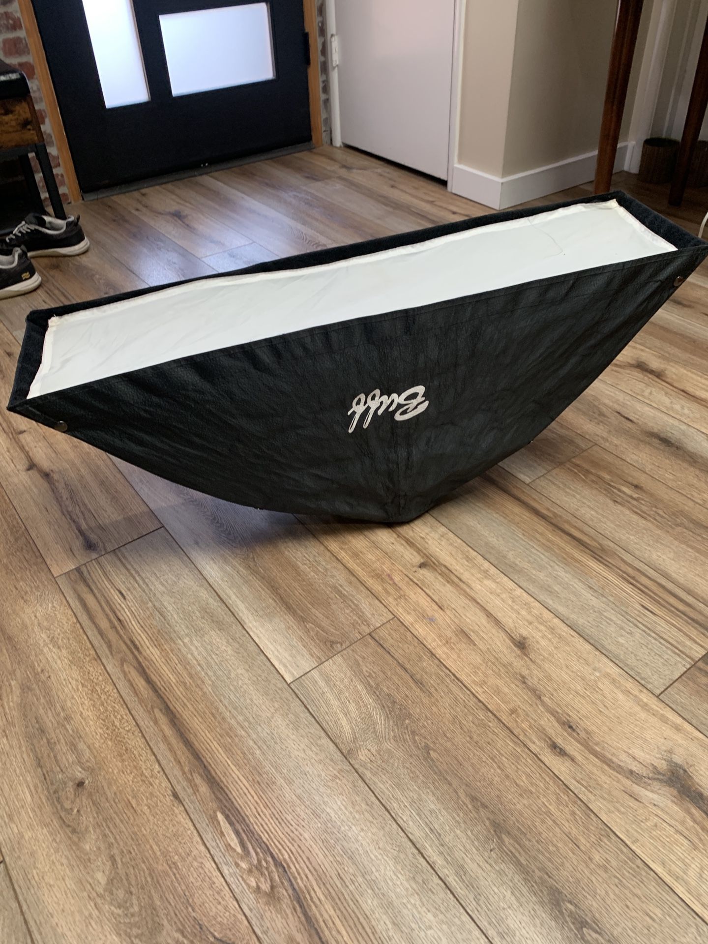 10” X 32” Paul C Buff Soft Box