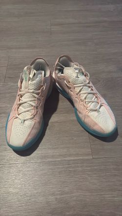 Nike GT03