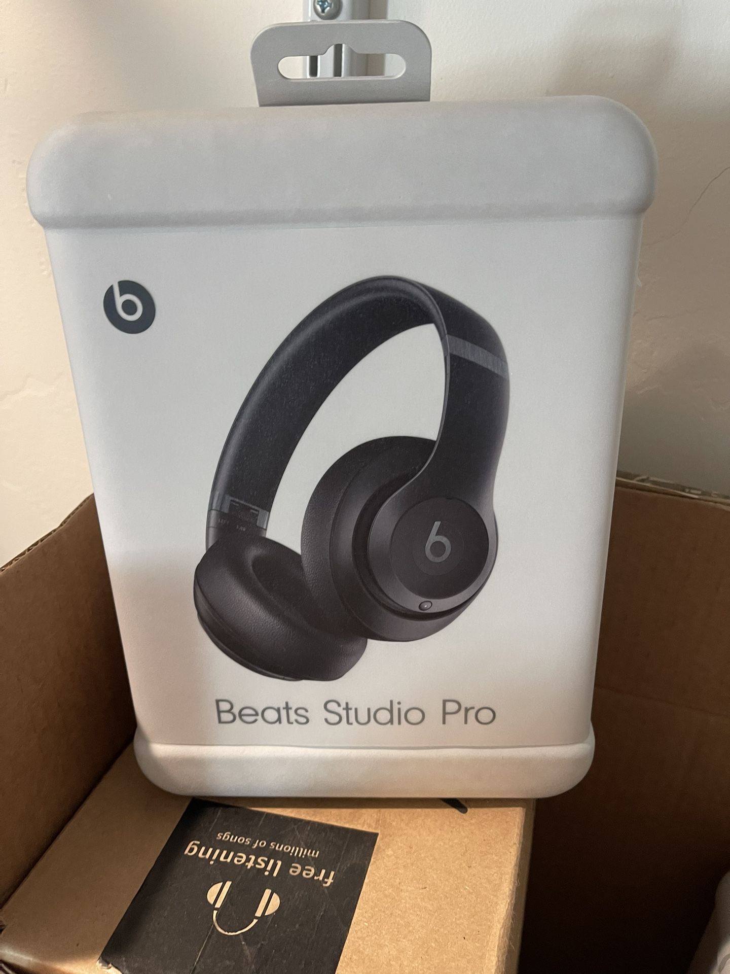 Beats Studio Pro Wireless Headphones