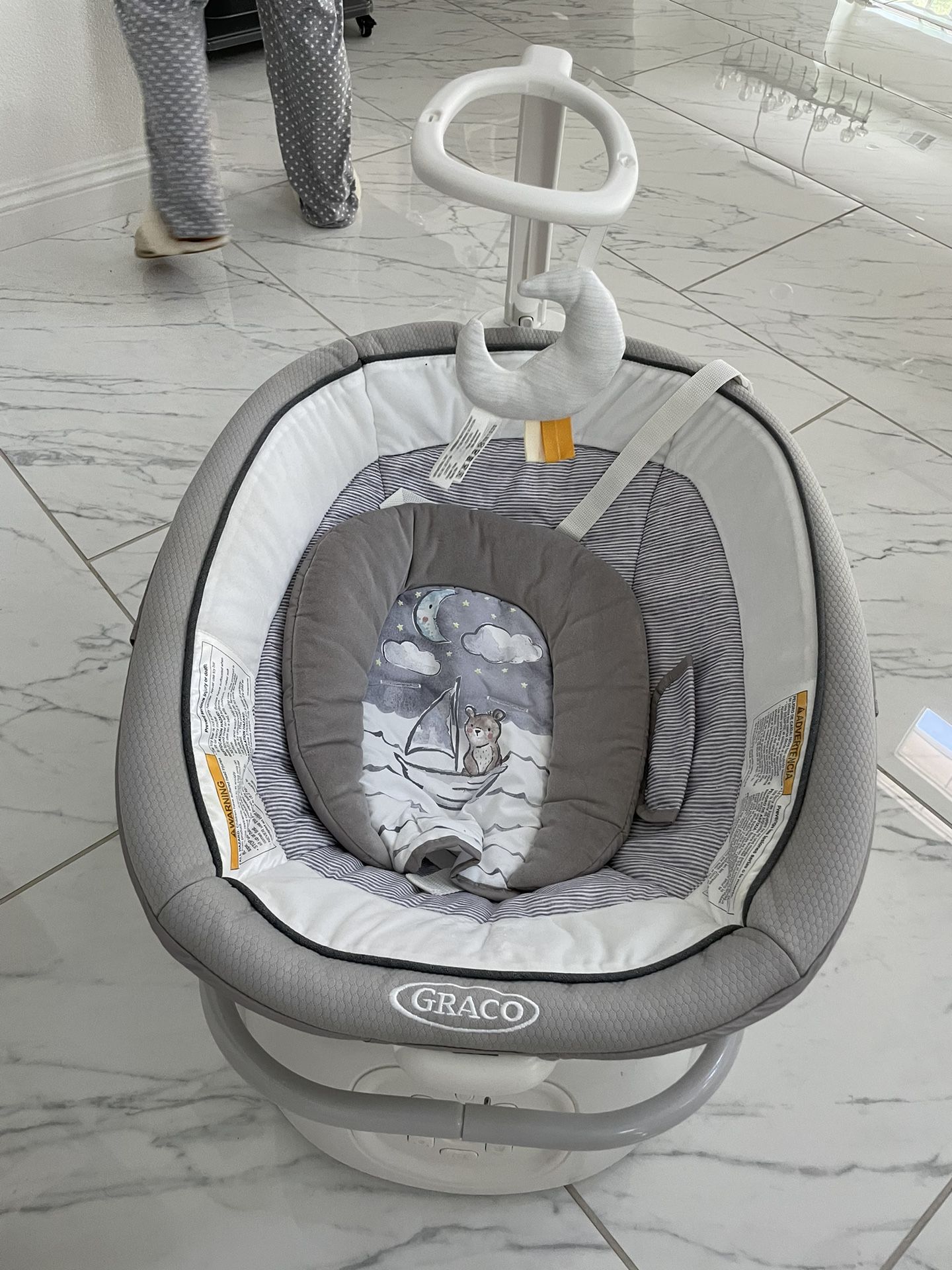 Graco 2Soothe baby swing