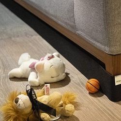 Hardly Used EcoHomes 21' Under Bed Couch Toy Blocker Adjustable Border