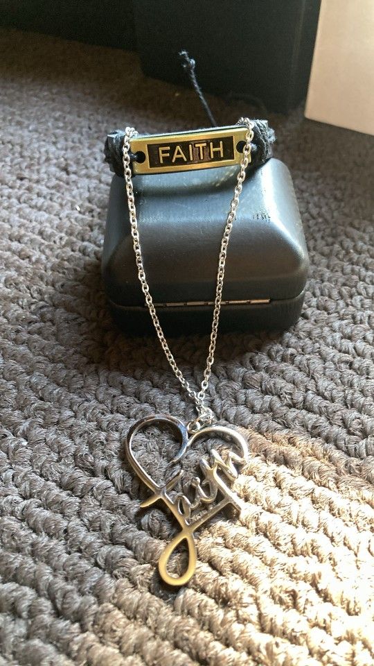 Religious Faith Set 2Pc