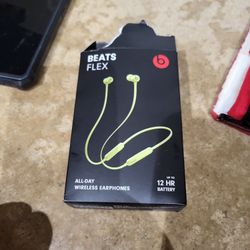 Beats Flex  All Day Wireless Earphones  12 Hr Battery