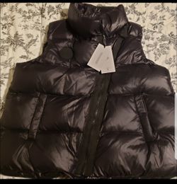 Super warm XL UGG vest