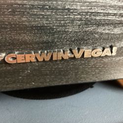 Cerwin Vega Powered Subwoofer 100 Watts 