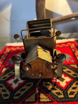 CARRITO ANTIGUO DE METAL