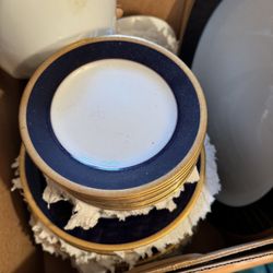 Fine China 12 piece set