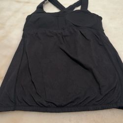 Blusa Lululemon Size 6