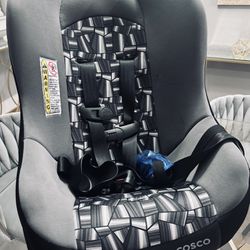 Toddler Car Seat $35 