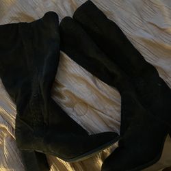 Black High Heels 