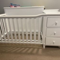 baby crib