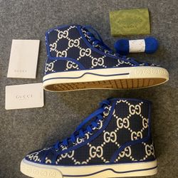 Size 8 Gucci Sneakers. 1977 Plain Blue 