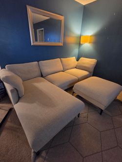 Sectional couch