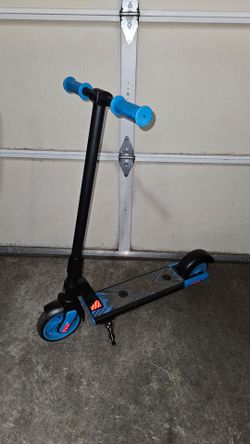 Kids electric scooter