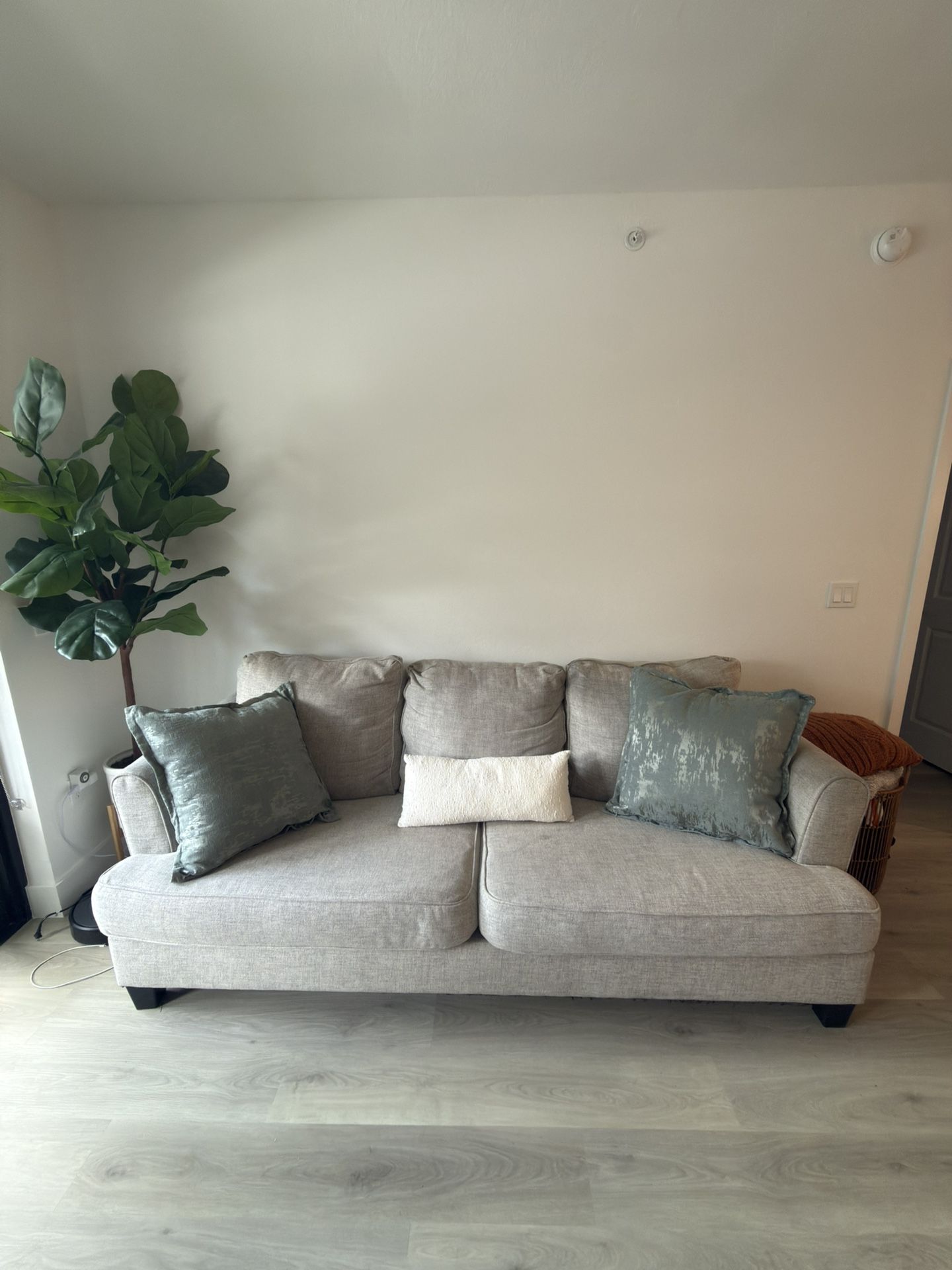 Couch- sofa