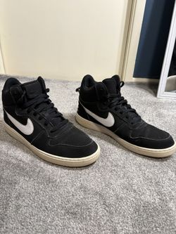 Nike Court Borough Mid Sneaker 