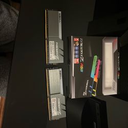 TridentZ RGB Ram DDR4-3200 