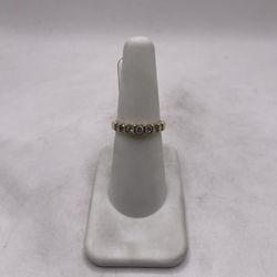 14kt Gold Diamond Engagement Style Ring 