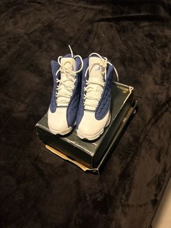 Air Jordan 13 White and Navy Sneakers