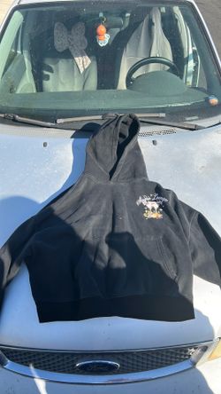 Cropped hoodie