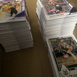 BULK SPORTS CARDS BASKETBALL 
