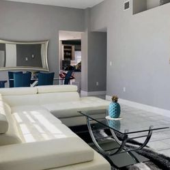 ALL WHITE LARGE SECTIONAL 🤍🤍