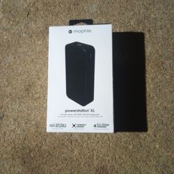 Mophie Power station XL