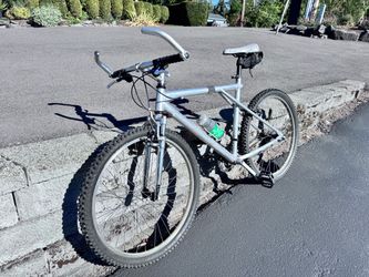 Ultra lightweight mountain bike