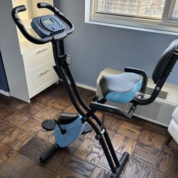 LANOS Exercise Bike (Compact + Comfortable) Great condition, barely used.
