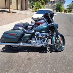 2017 Haley Davidson Road king