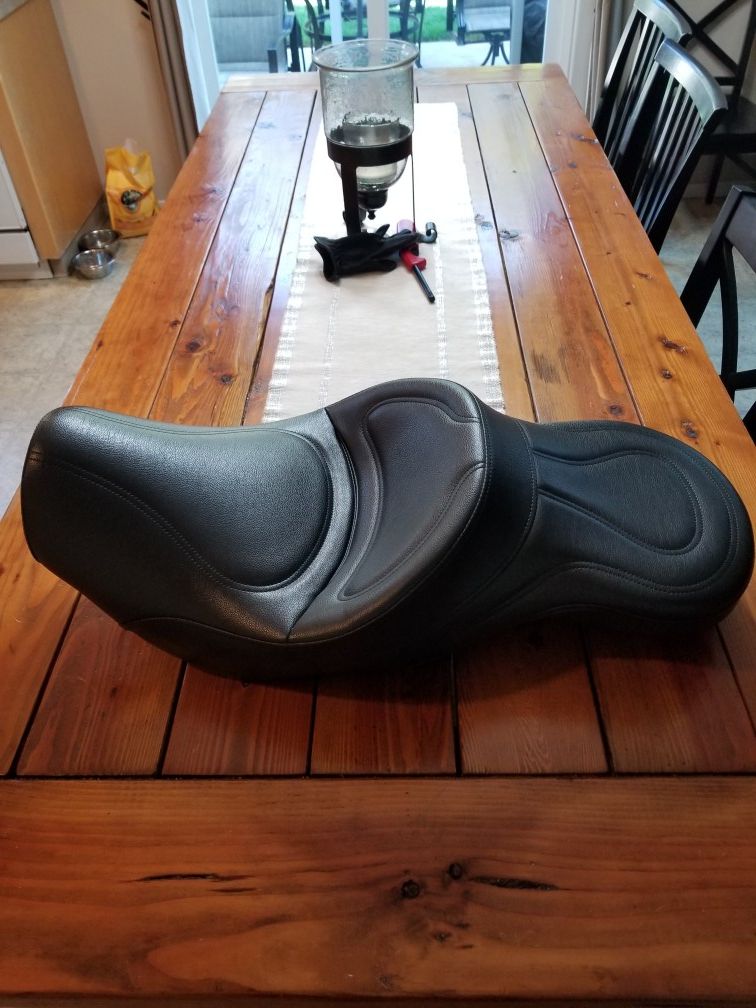 Saddlemen Seat