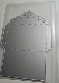 Small envelope die