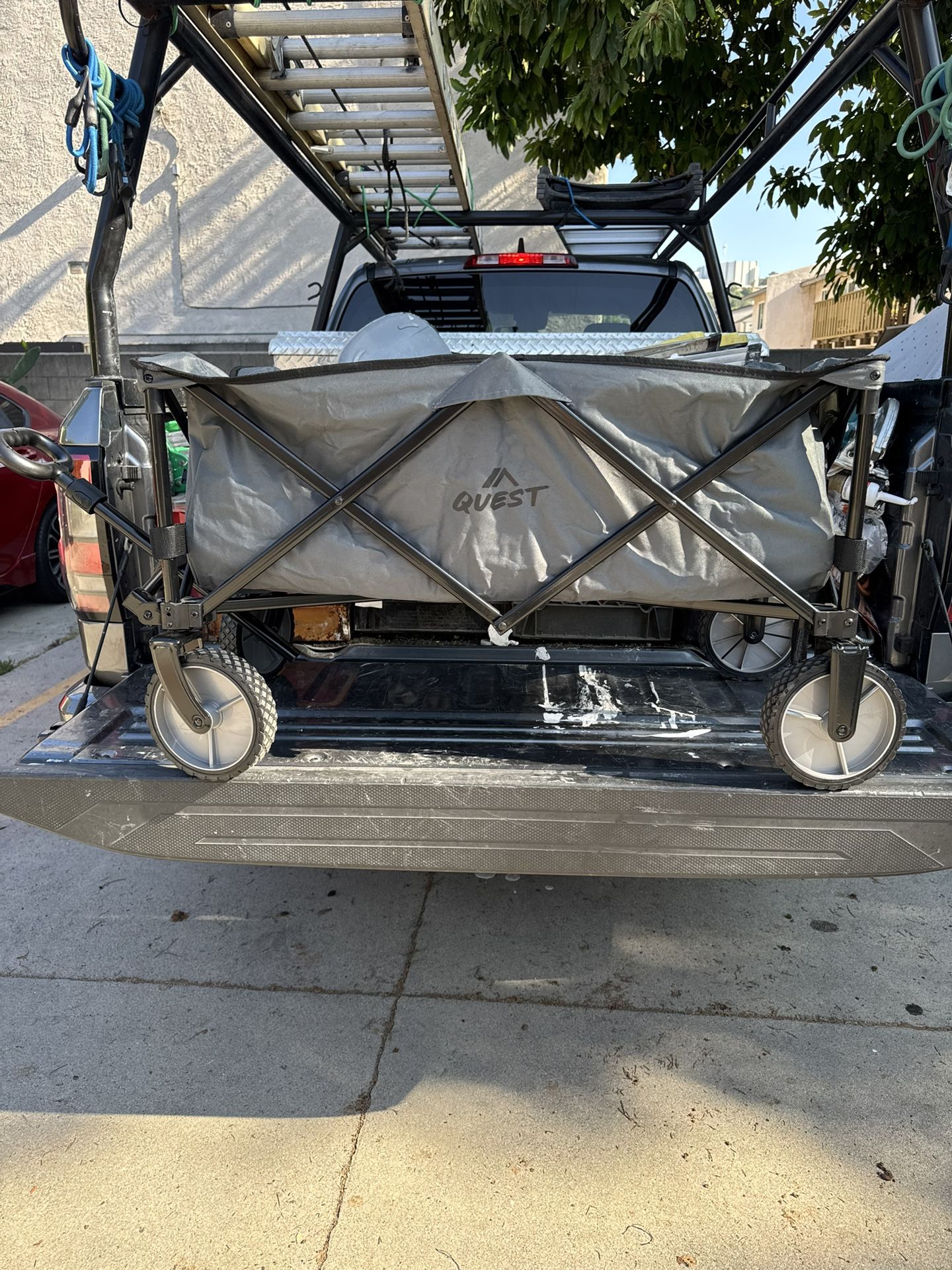 Quest outdoor wagon