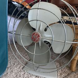 Small  Old Fan 