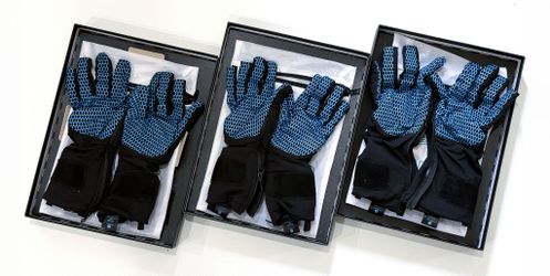 StretchSense MoCap Pro Fidelity Gloves — 3 Pairs, Sizes 1–3 + Dongles