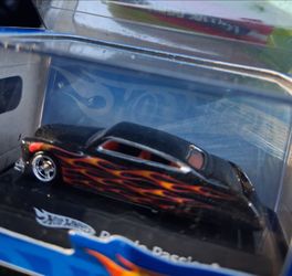 Hot wheels mini mercury with case
