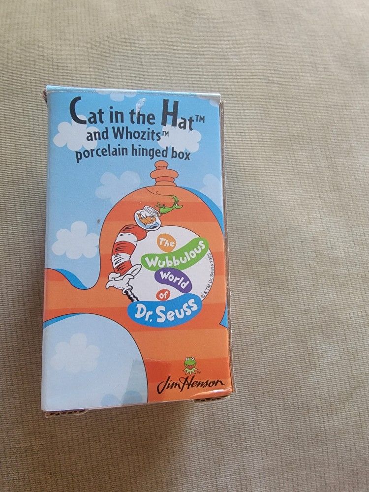 Cat In The Hat And Grinch Boxes