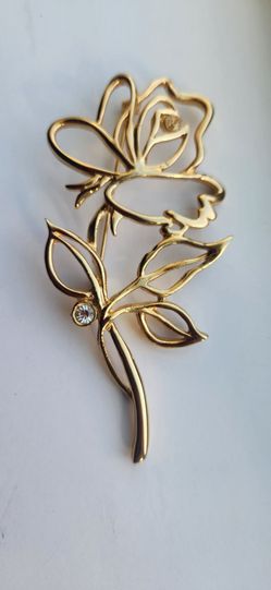 ULTRA CRAFT Rose Brooch